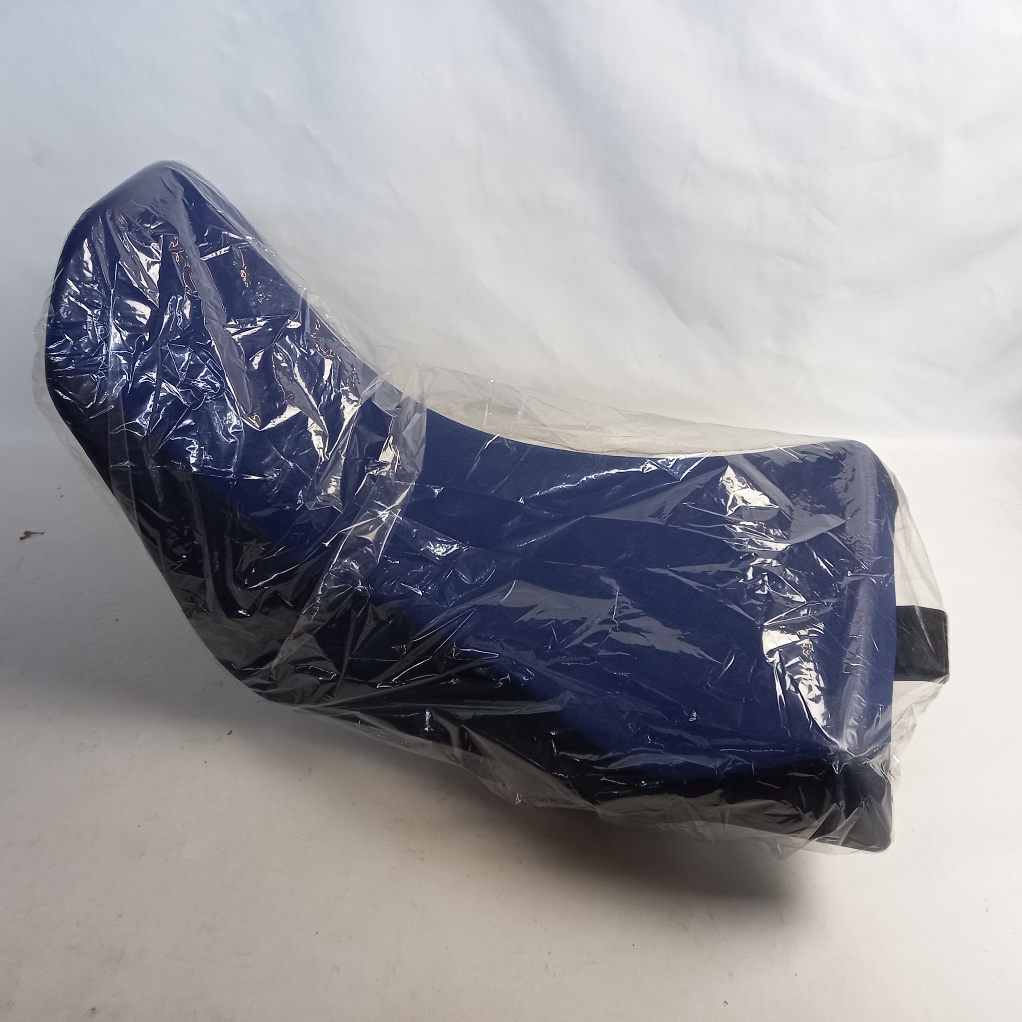 Picture of KIT,LOW SEAT COMP *PB6L  CRF1000  08R72-MKK-D20ZB